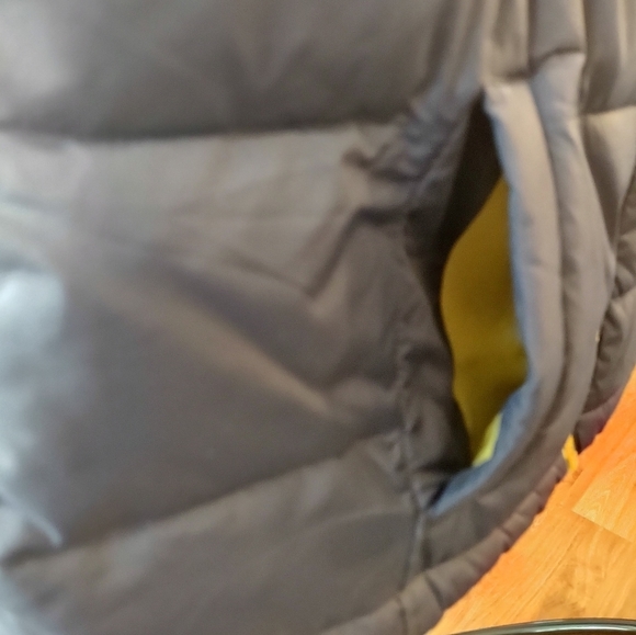 Boden Puffy Vest - size 16 - Picture 5 of 5